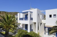 huize dora dio, batsi op andros