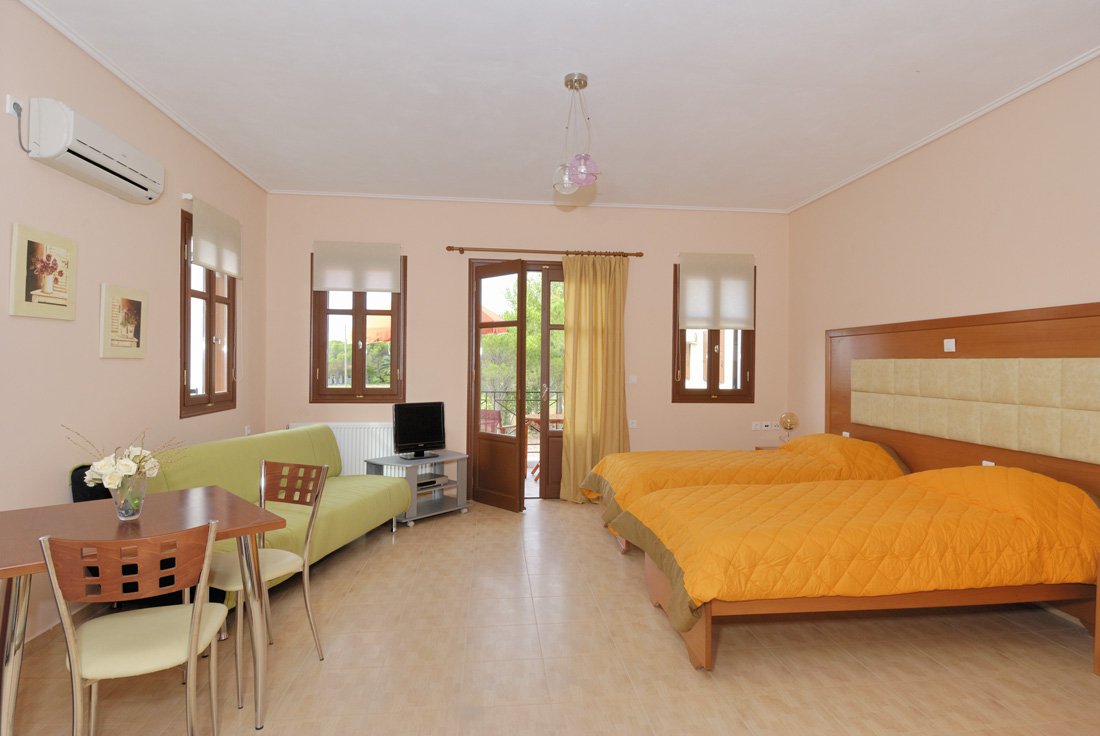 huize gea, petra op lesbos