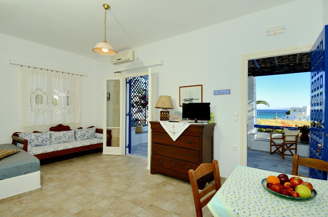 huize albatros, agios sostis op tinos 