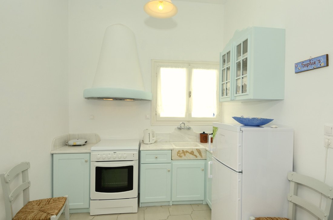 huize albatros, agios sostis op tinos 