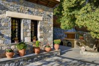 villa kerasia, milies op pilion