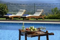 villa kerasia, milies op pilion