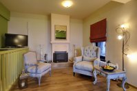 villa kerasia, milies op pilion