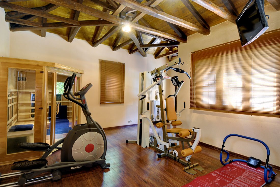 villa kerasia, milies op pilion