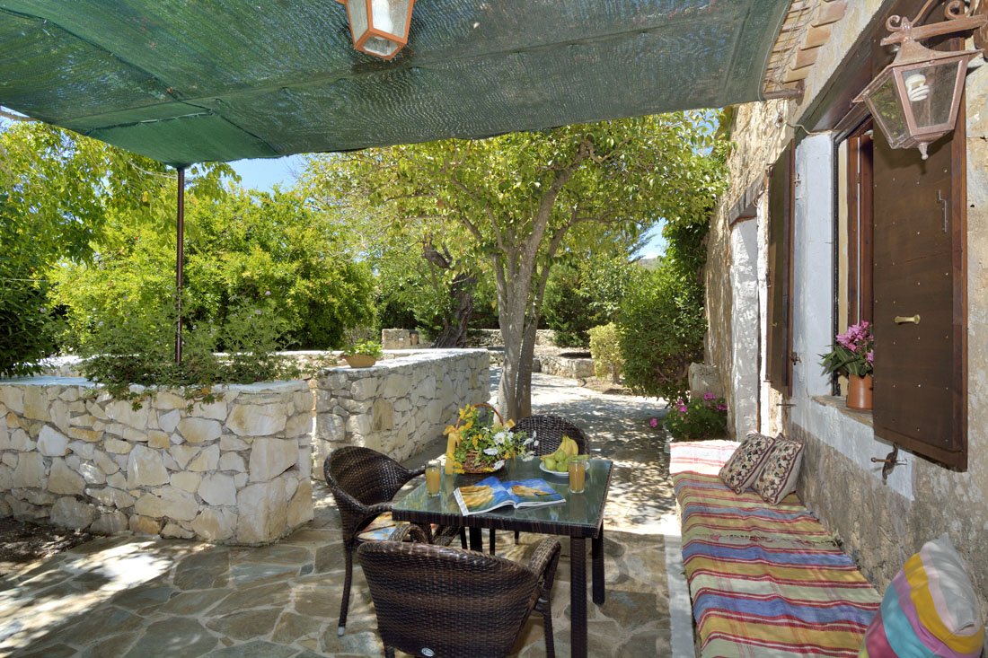 myrties stone houses, vassilikos op zakynthos