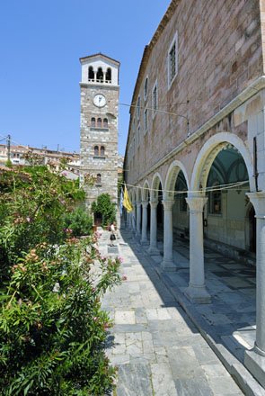 kerken en kloosters op lesbos, griekenland