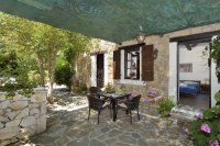 myrties stone houses, vassilikos op zakynthos