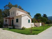 villa's sami beach, sami op kefalonia 