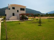 villa's sami beach, sami op kefalonia 
