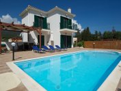 villa's sami beach, sami op kefalonia 