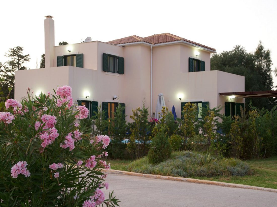 villa's sami beach, sami op kefalonia 
