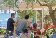 griekenland reisverhalen, fawlty towers in kardamili peloponnesos