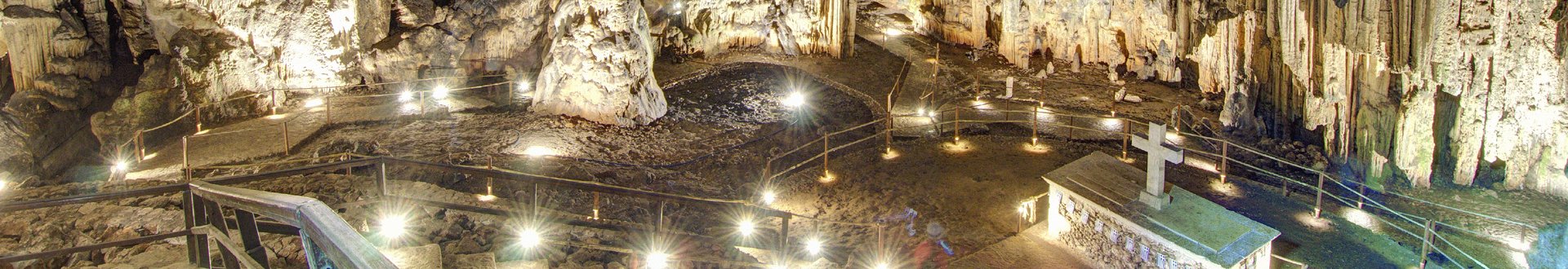 melidoni cave.jpg