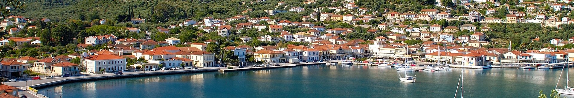 het stadje vathi op ithaki.jpg