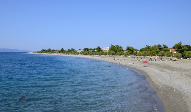 het dorp pefki in het noorden van evia