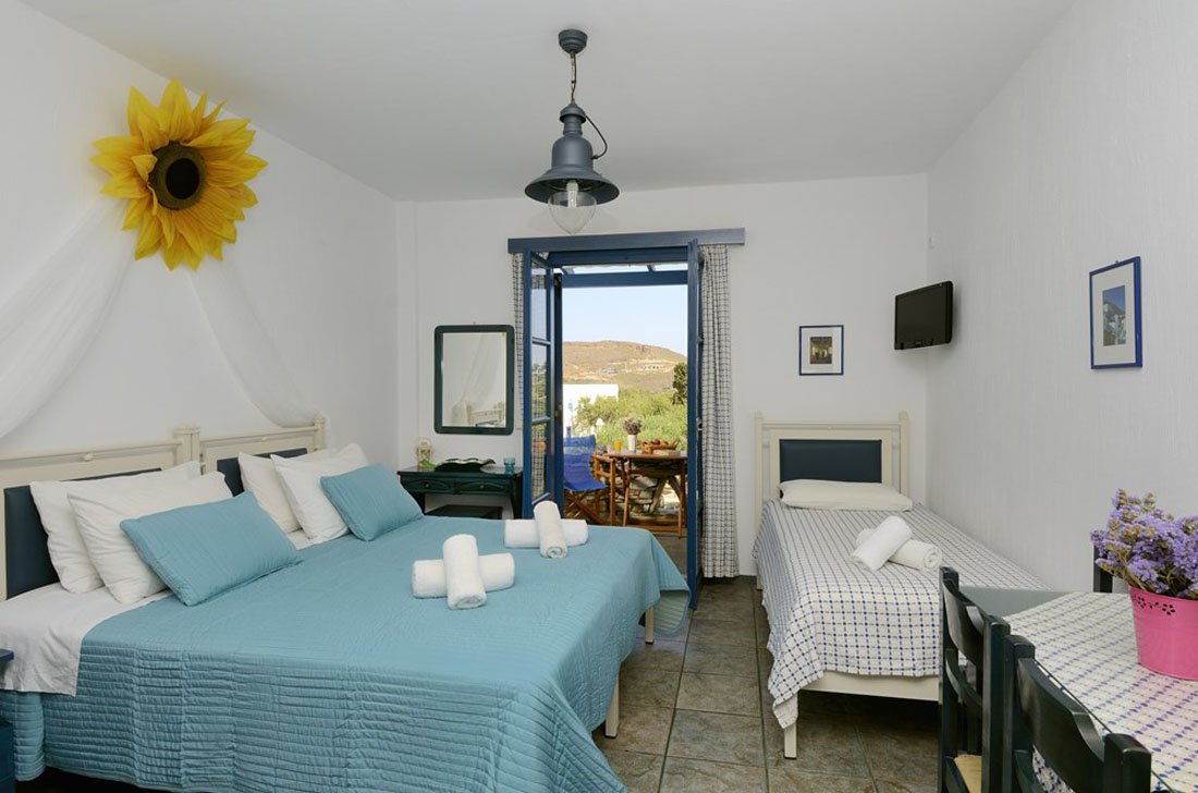 huize anemousa in otzias op kea_11.jpg