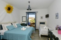 huize anemousa in otzias op kea_11.jpg