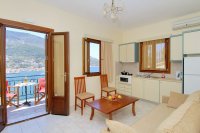 huize lykithes in vathi op ithaki_2.jpg