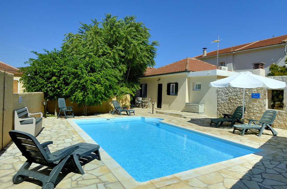 huize responvi in vathi op ithaki_3.jpg