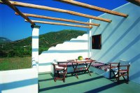 huize anna in acherounes op skyros_1.jpg