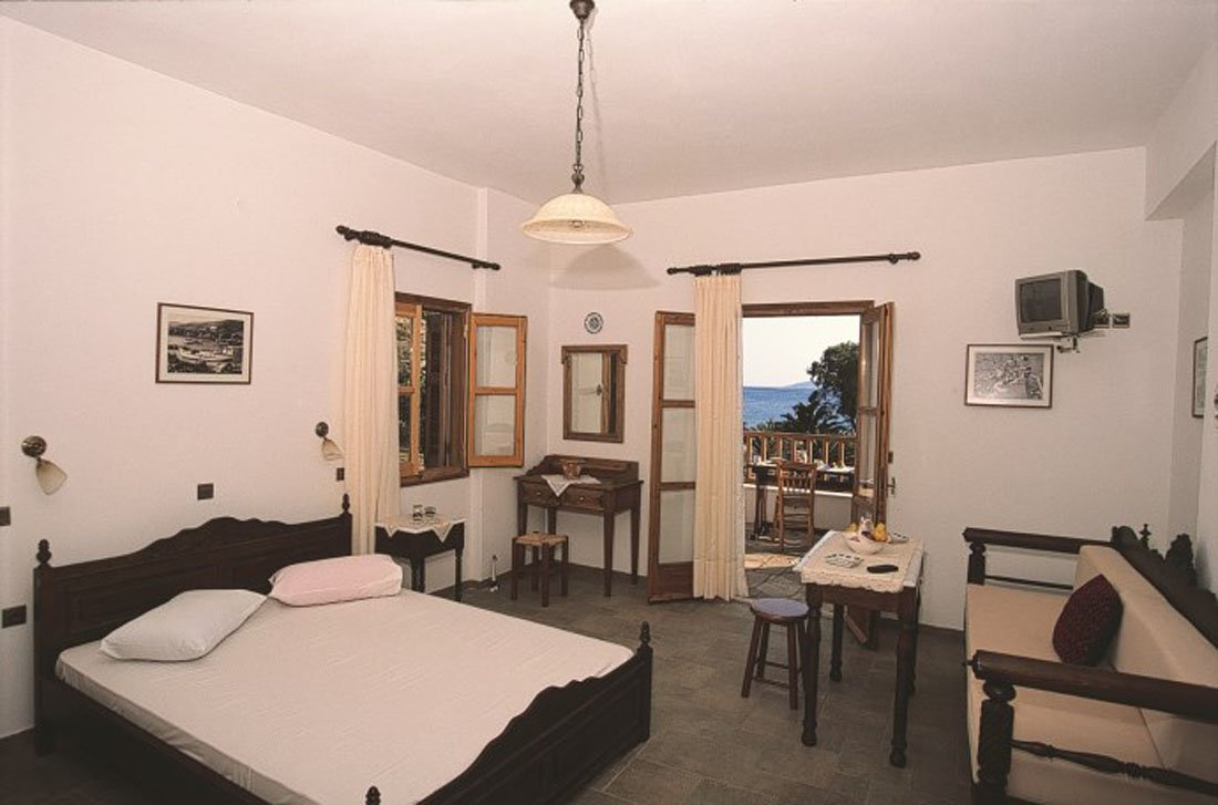 huize pegasos in acherounes op skyros_4.jpg