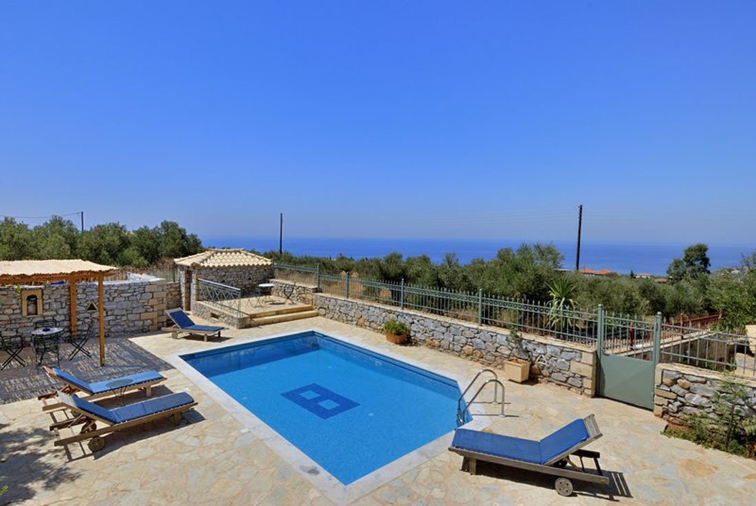 huize myrto in stoupa op de peloponnesos_3.jpg