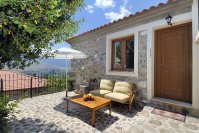 huize rodi in molivos op lesbos_1.jpg