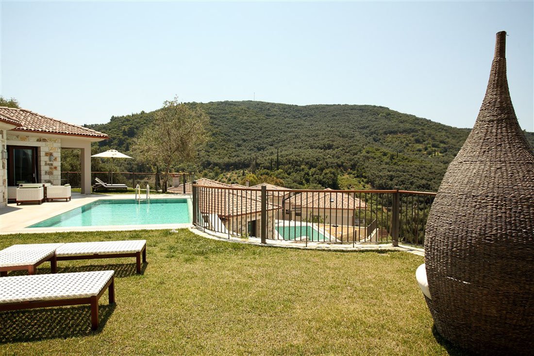 salvator villas en spa hotel in parga op epiros_3.jpg