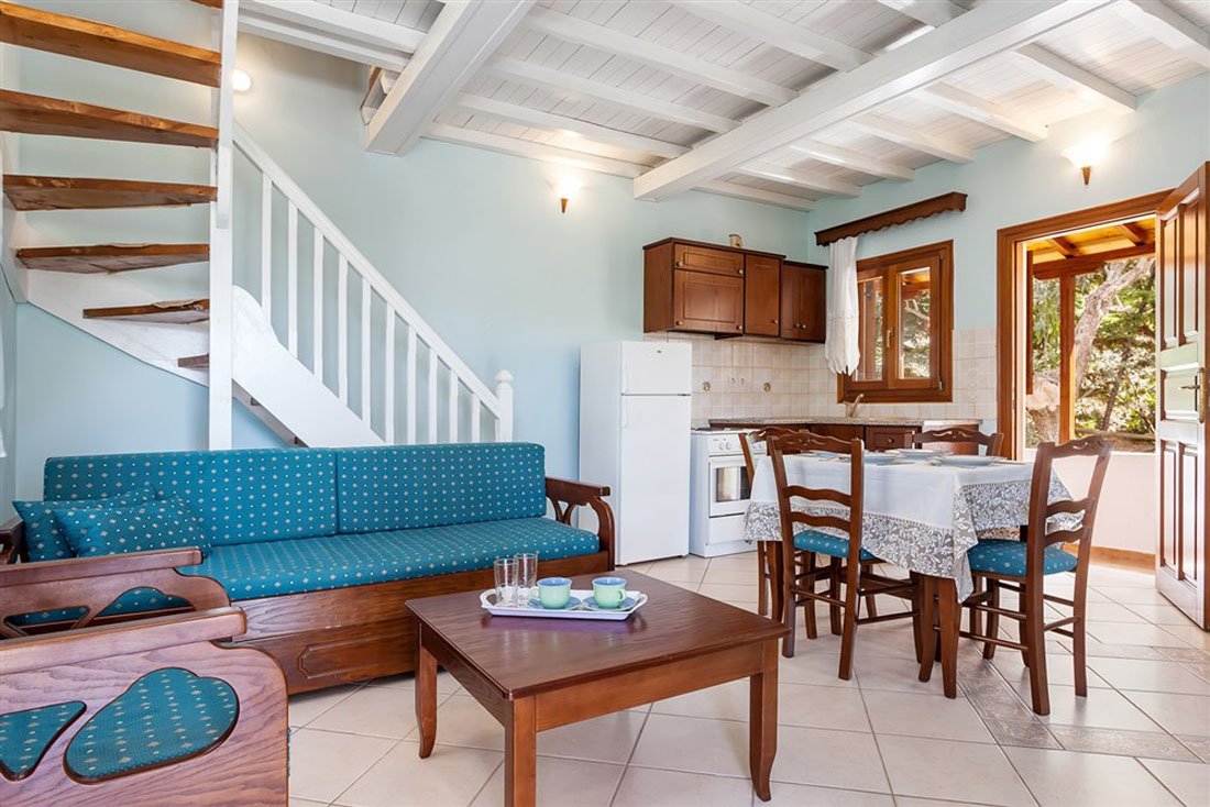 kamelia villas in votsi op alonissos_10.jpg