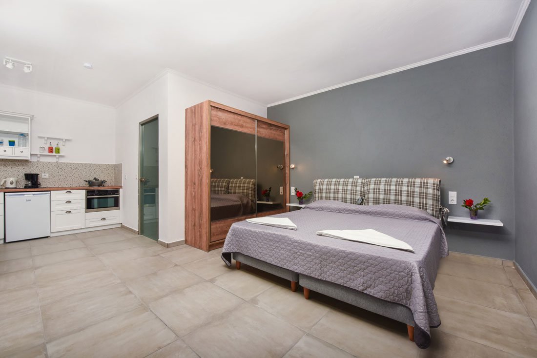 huize athina studio a nieuws in messonghi_6.jpg