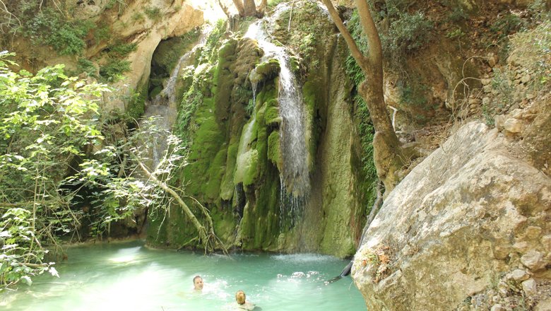 De watervallen Milopotamos op Kythira_1