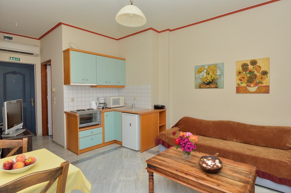 angelika_apt_no7_178