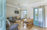 avrofilito_daphne (5).jpg