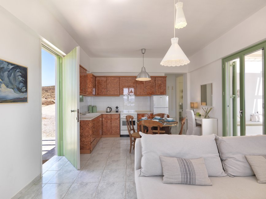 aria hotels-kimolos-alikaki,mersini-kitchen.jpg