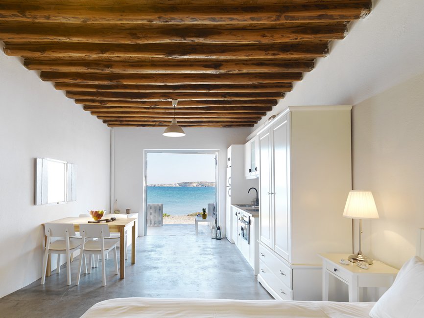 aria hotels-kimolos-thalassa baech house.jpg