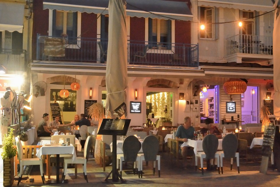 Wine and food restaurant Parga