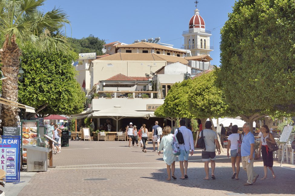 zakynthos_town_1125.jpg