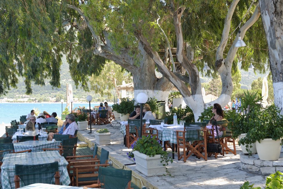 het dorp karavomilos op kefalonia 