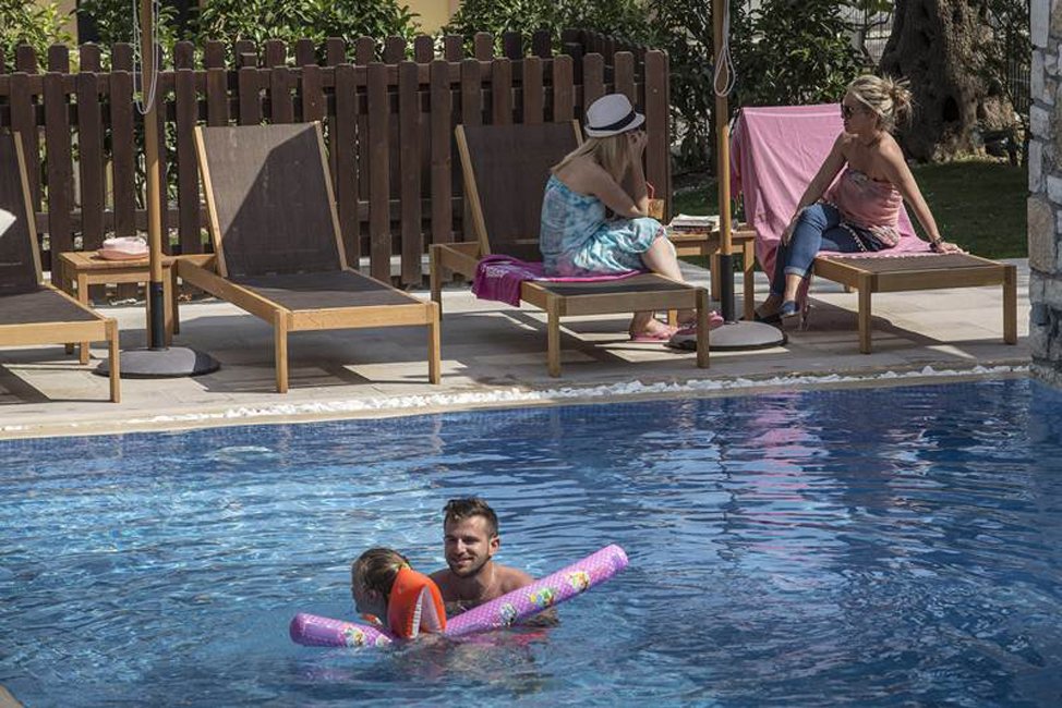 Vassilis Guest House