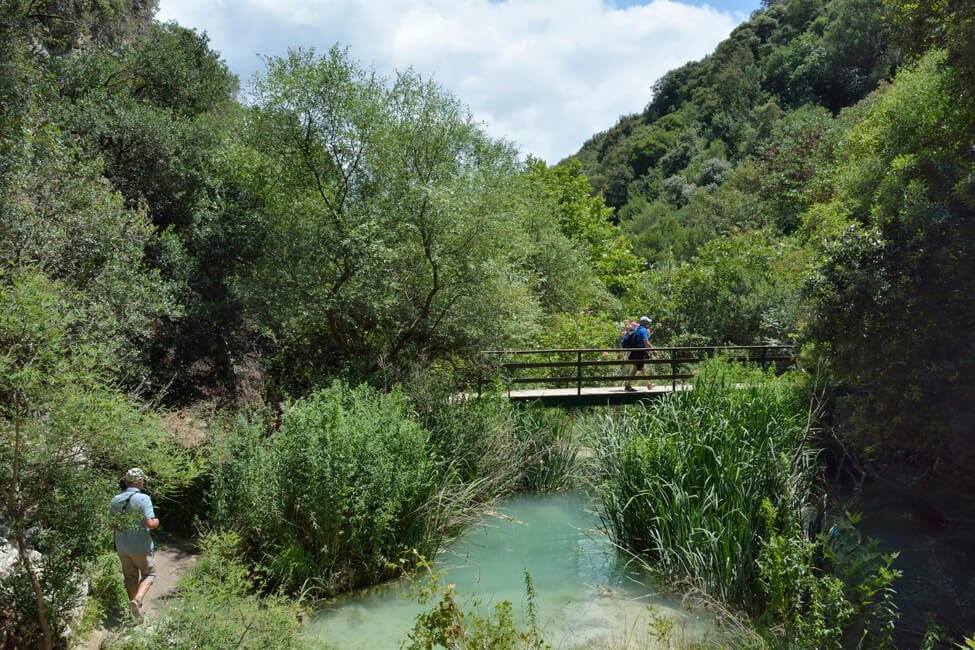 Polilimnio-watervallen