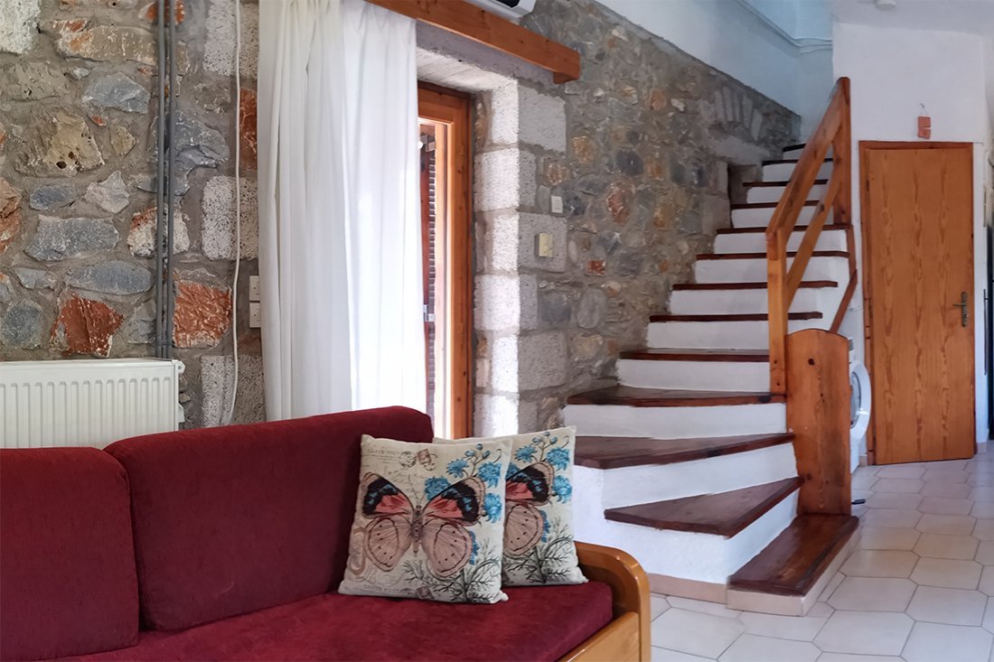 Petrino Peloponnesos NEW