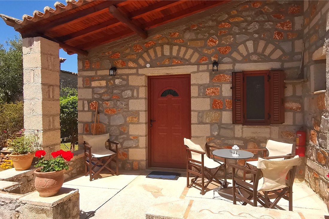 Petrino Peloponnesos NEW