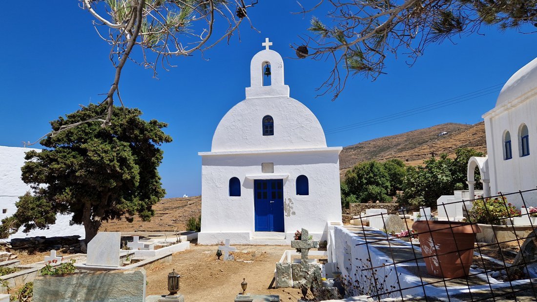 Serifos Taxiarches klooster