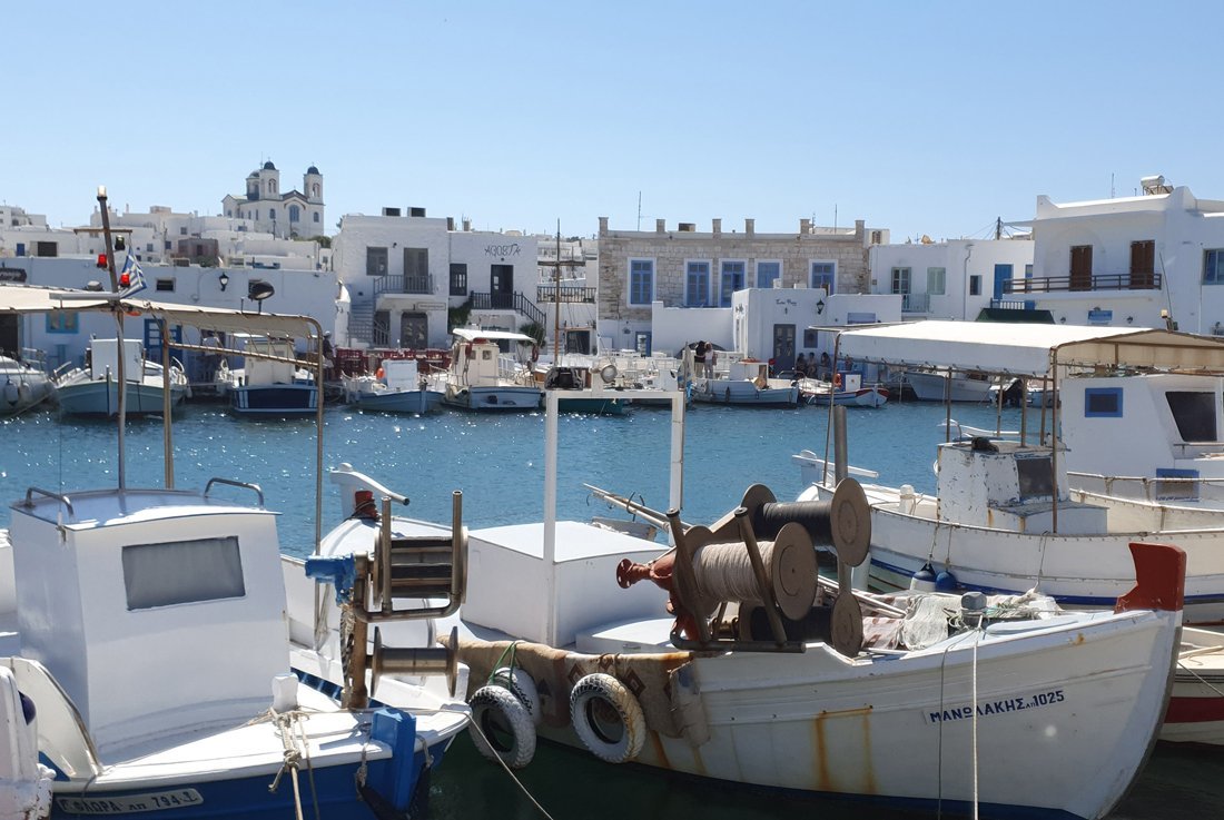 Paros naousa (1).jpg