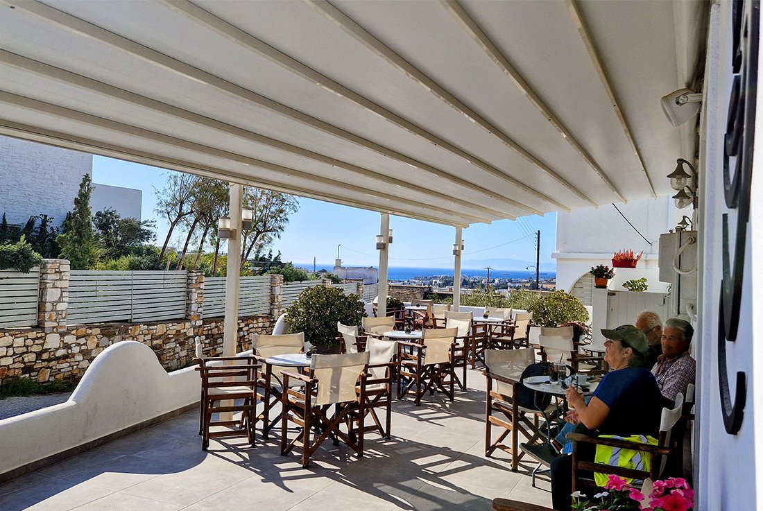 Paros marpissa (64).jpg