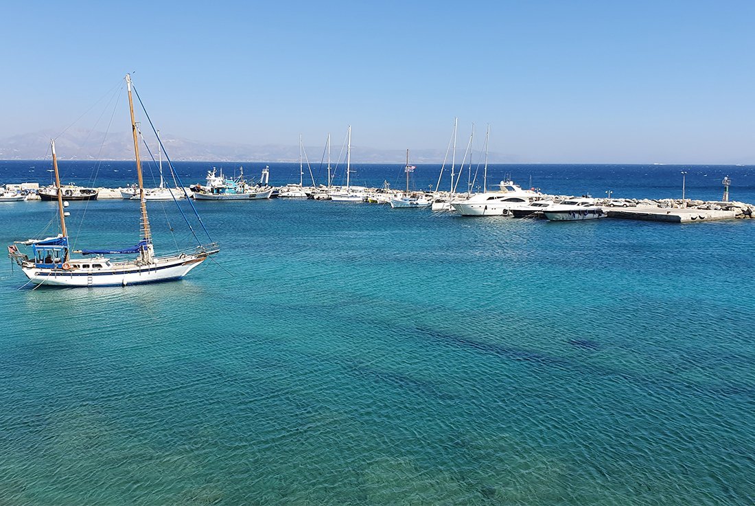 plaats Piso Livadi op Paros