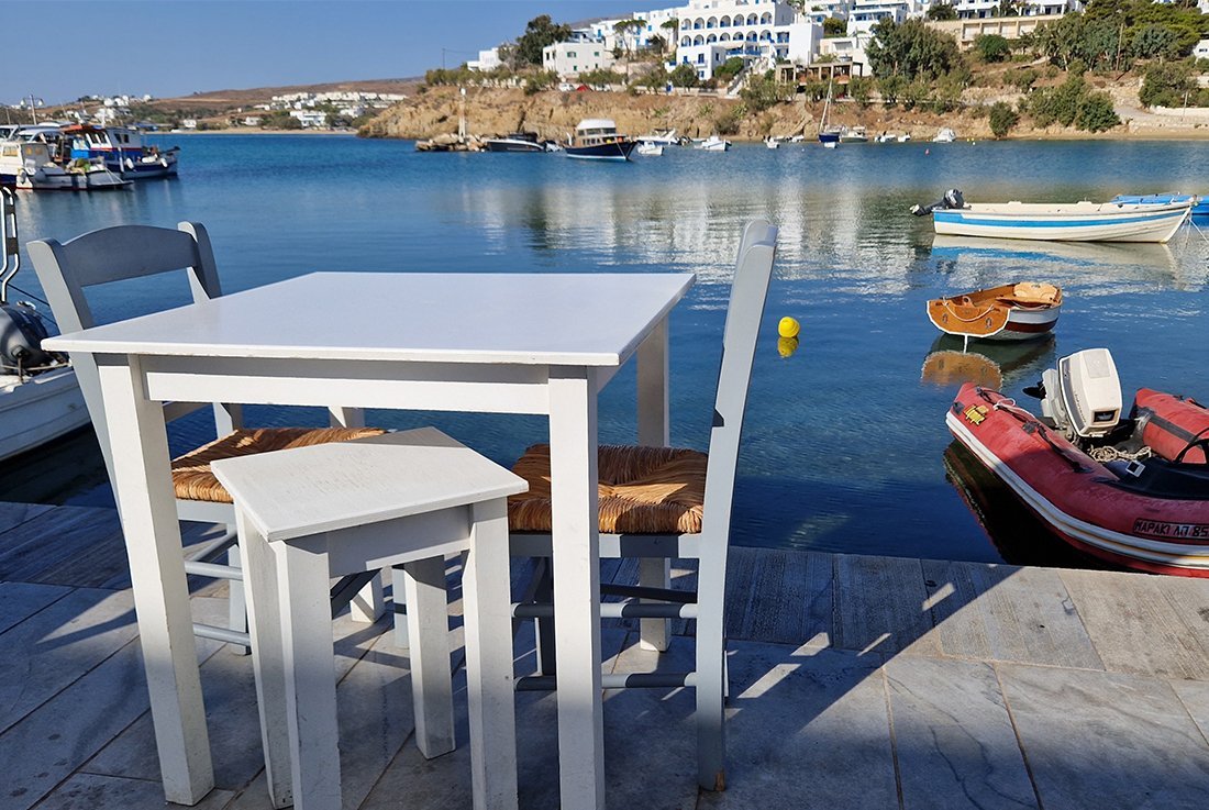 plaats Piso Livadi op Paros