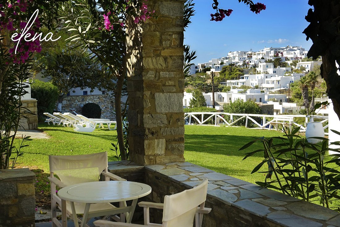 Huize Elena op Paros, Studio tuinzicht 2 p