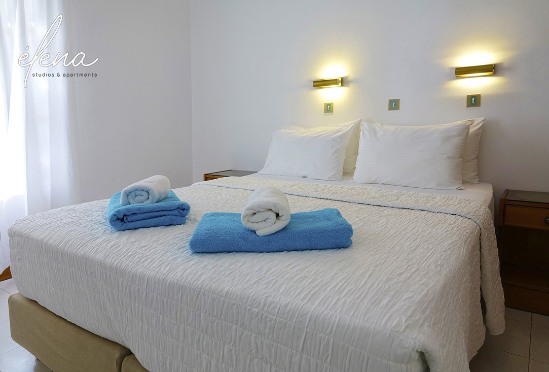 Huize Elena op Paros, Studio tuinzicht 2 p