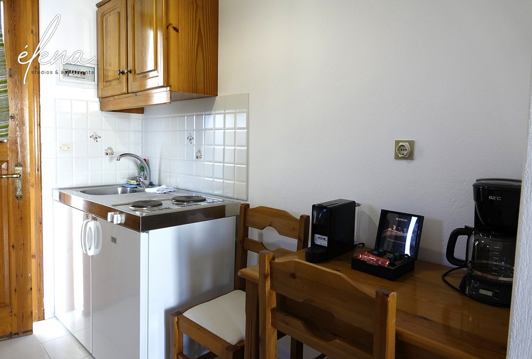 Huize Elena op Paros, Studio tuinzicht 2 p